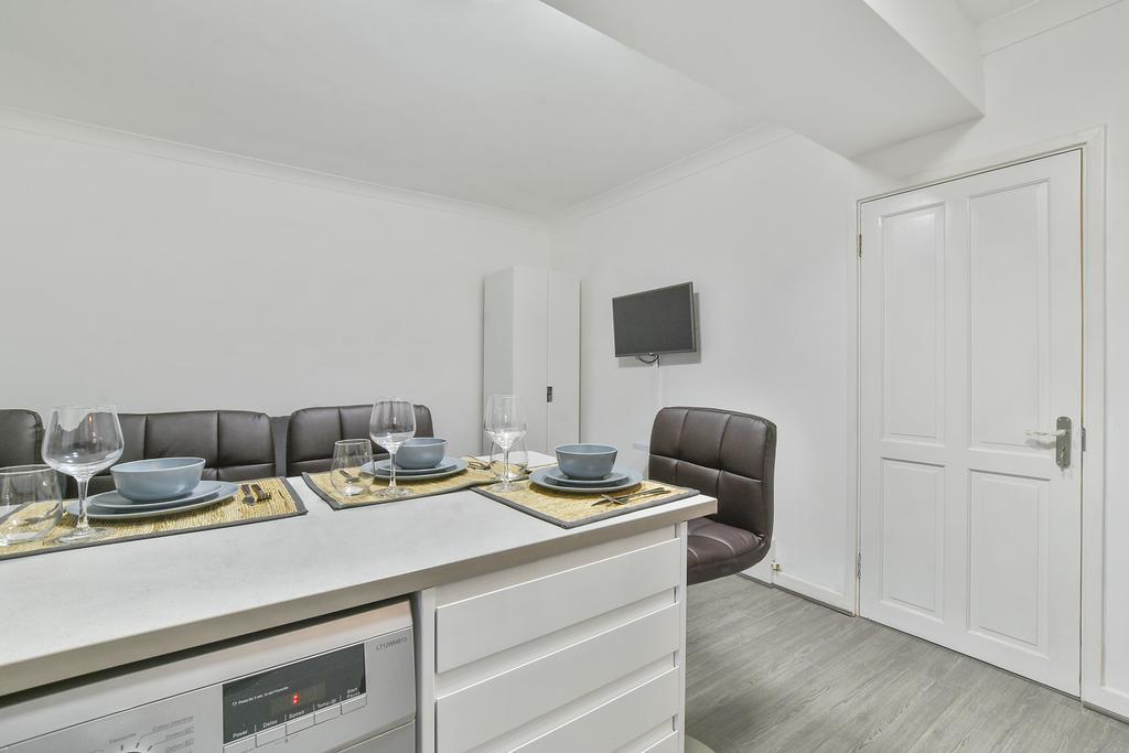 Sachin'S 2 Bedrooms Apartment Londra Dış mekan fotoğraf